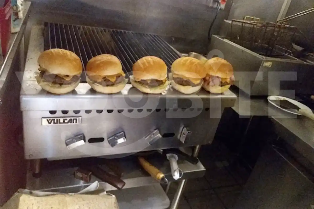 Gin BBQ hamburgueria gourmet no ipiranga