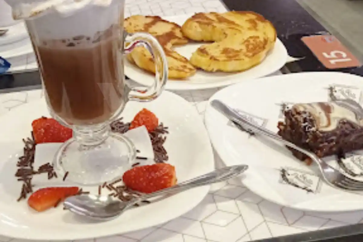 Bella Paulista padaria em Cerqueira Cesar – cafe da manha completo