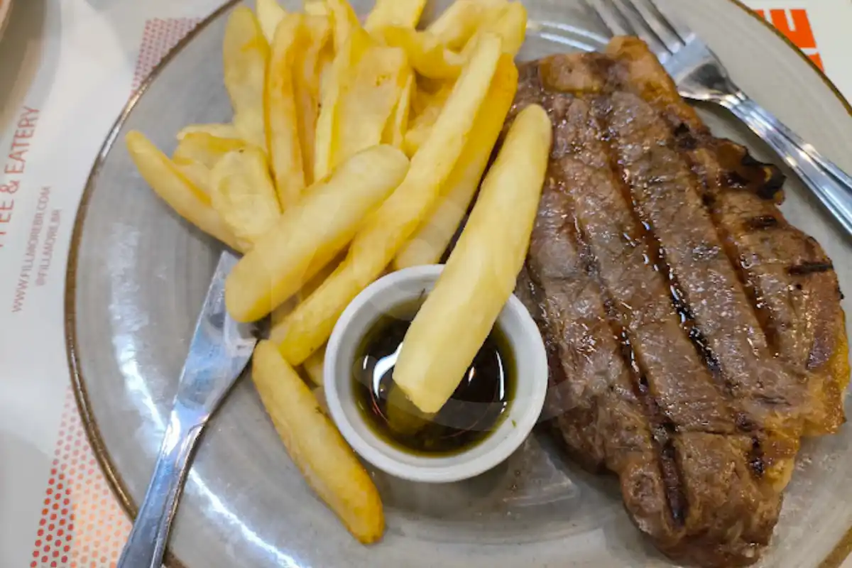 Fillmore restaurante com pratos rapidos no ipiranga sp