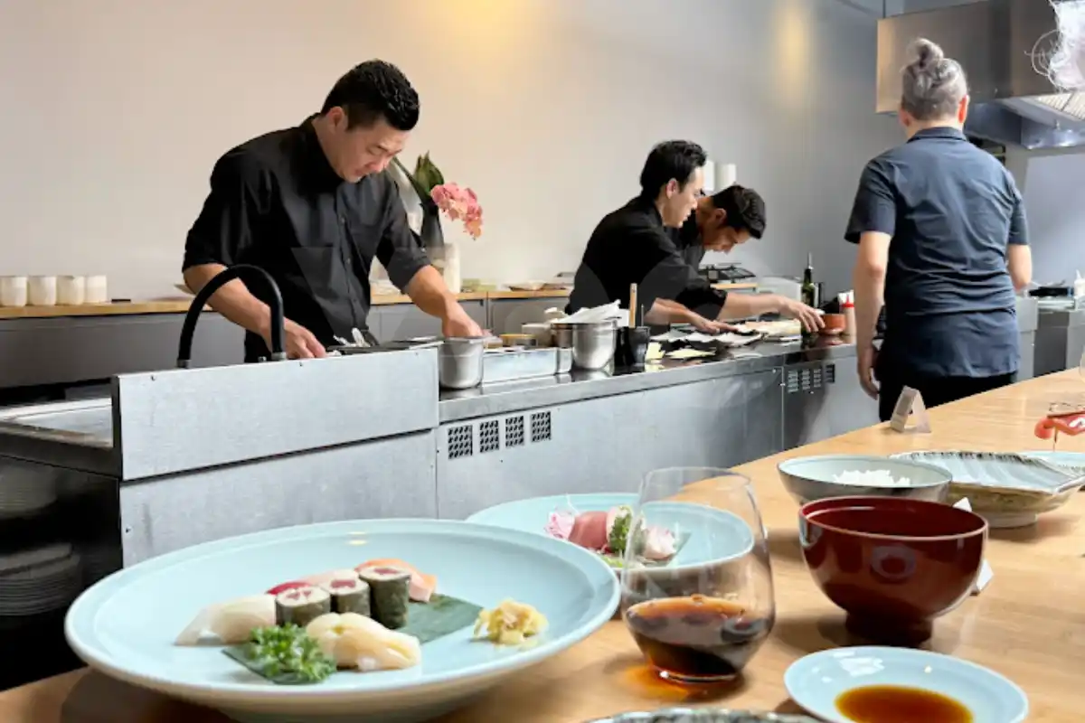 Murakami – preparando comida Japonesa nos Jardins