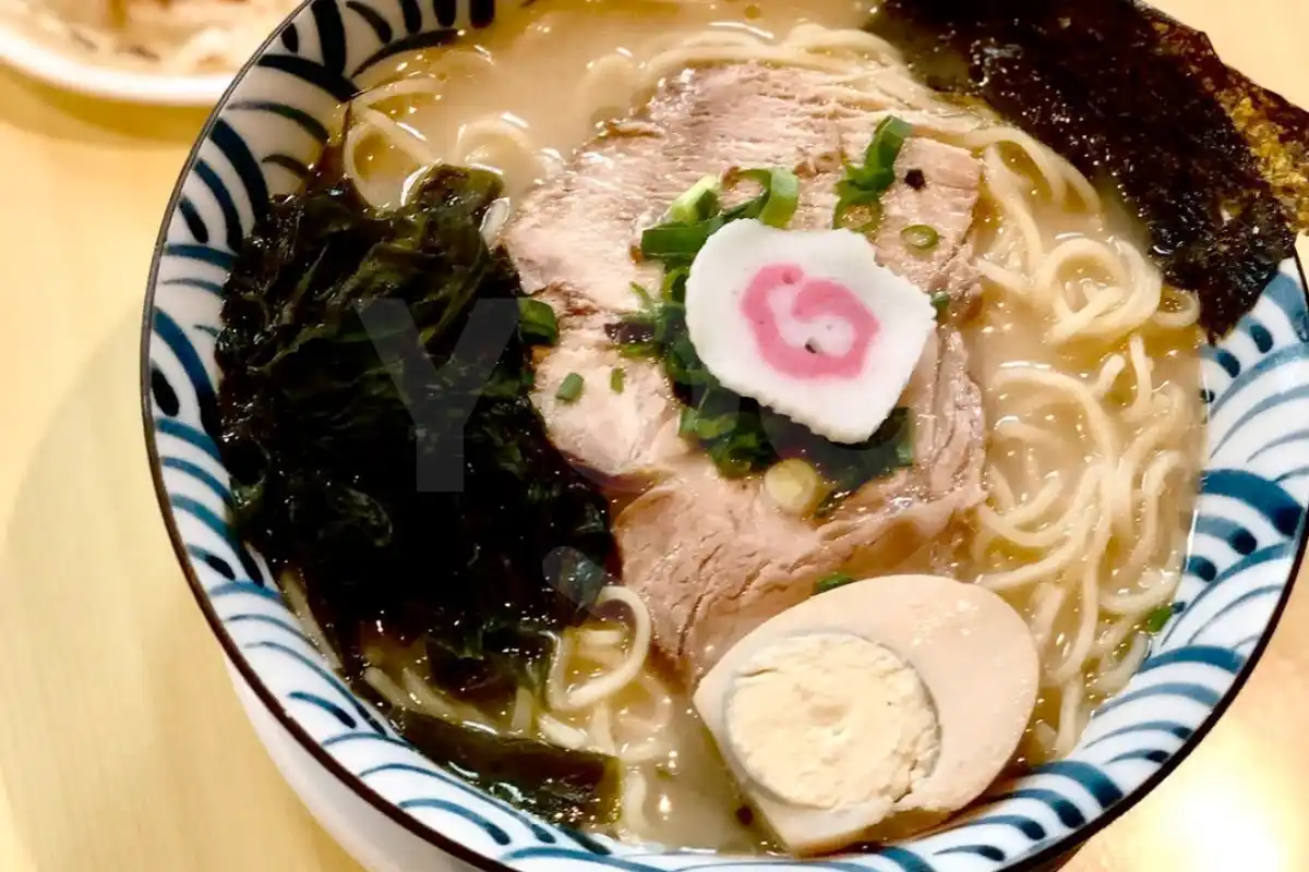Porque Sim prepara o autentico Lamen Japones na Liberdade