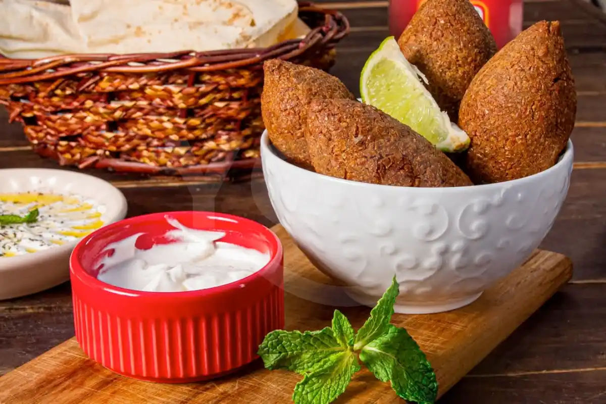 restaurante Libanes da Sito em Osasco prepara kibe com receita libanesa