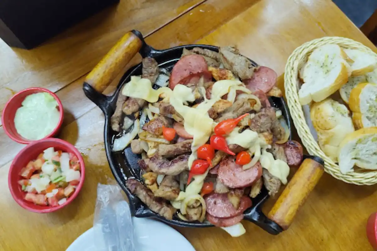 restaurante bbj serve porcoes na agua branca