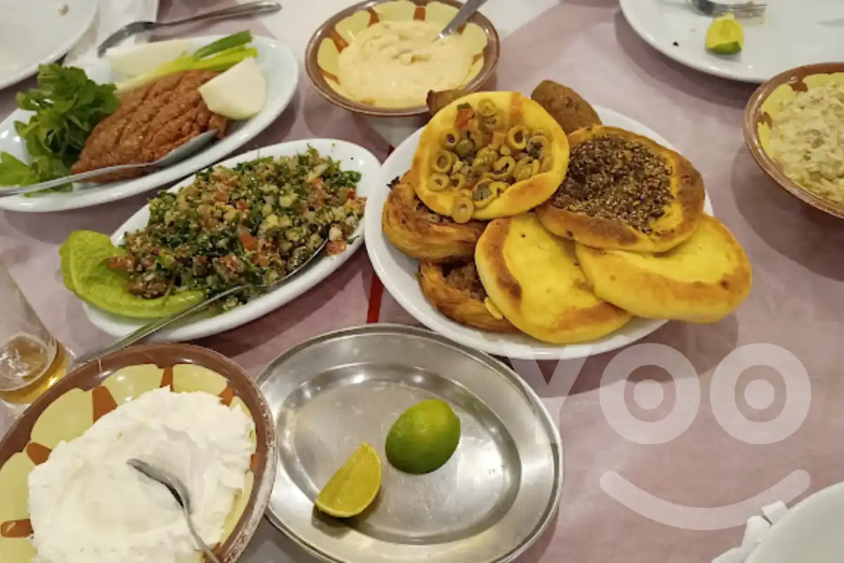 Halim jantar Arabe no Paraiso