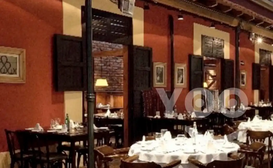 La Caballeriza churrascaria ambiente tipico Argentino