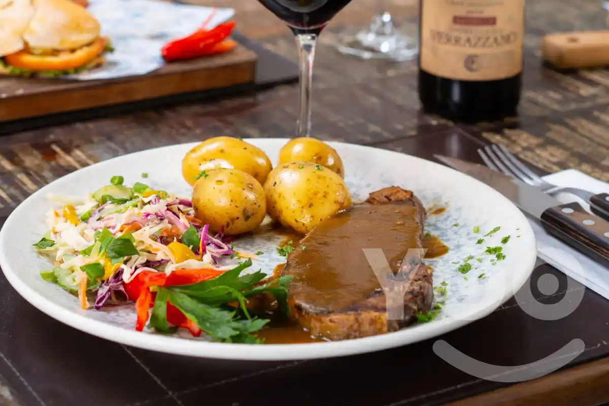Las Brisas - comida tipica Argentina no Real Parque Morumbi