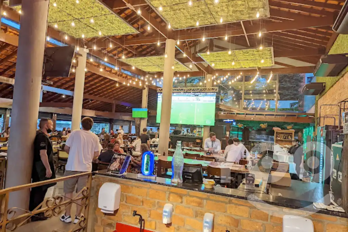 Quintal Del Carmem o bar e restaurante ideal para assistir jogos da copa