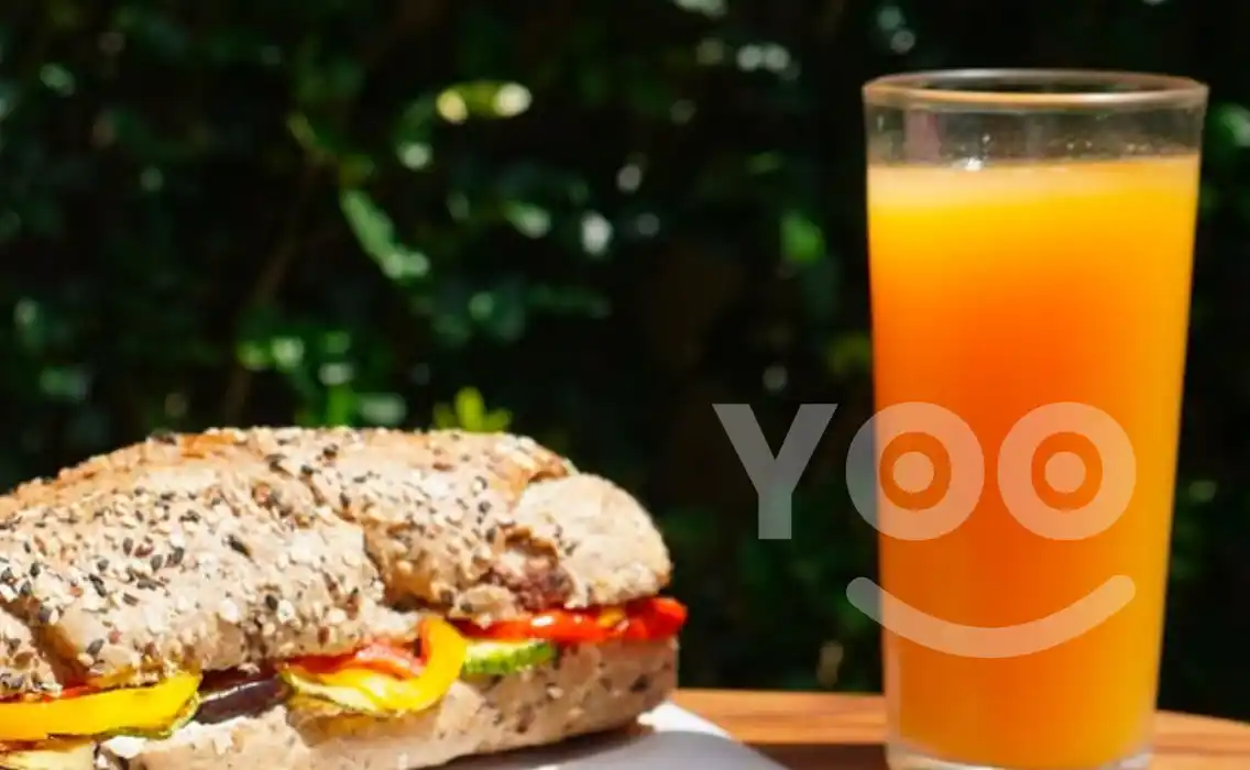 Sagrado Boulangerie - sucos e lanches para clientes de bom gosto