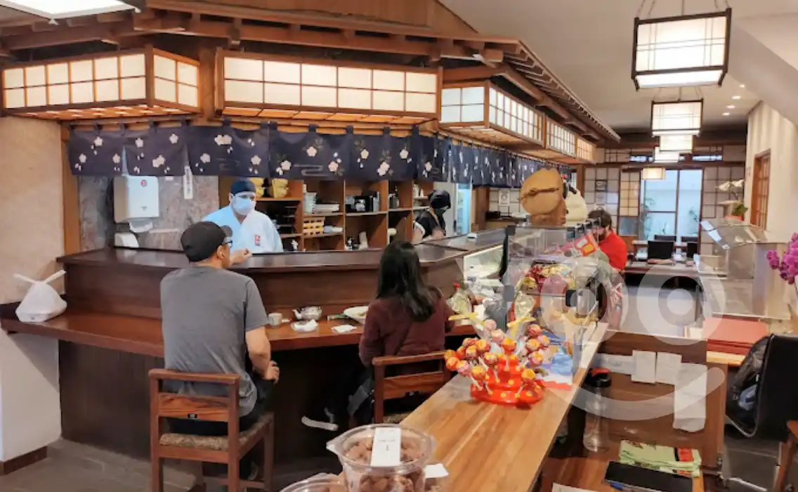 Yamato restaurante tem ambiente Oriental