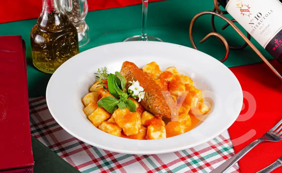 a Cantina Brunelli em Campinas prepara o famoso Gnocchi com Bracciola