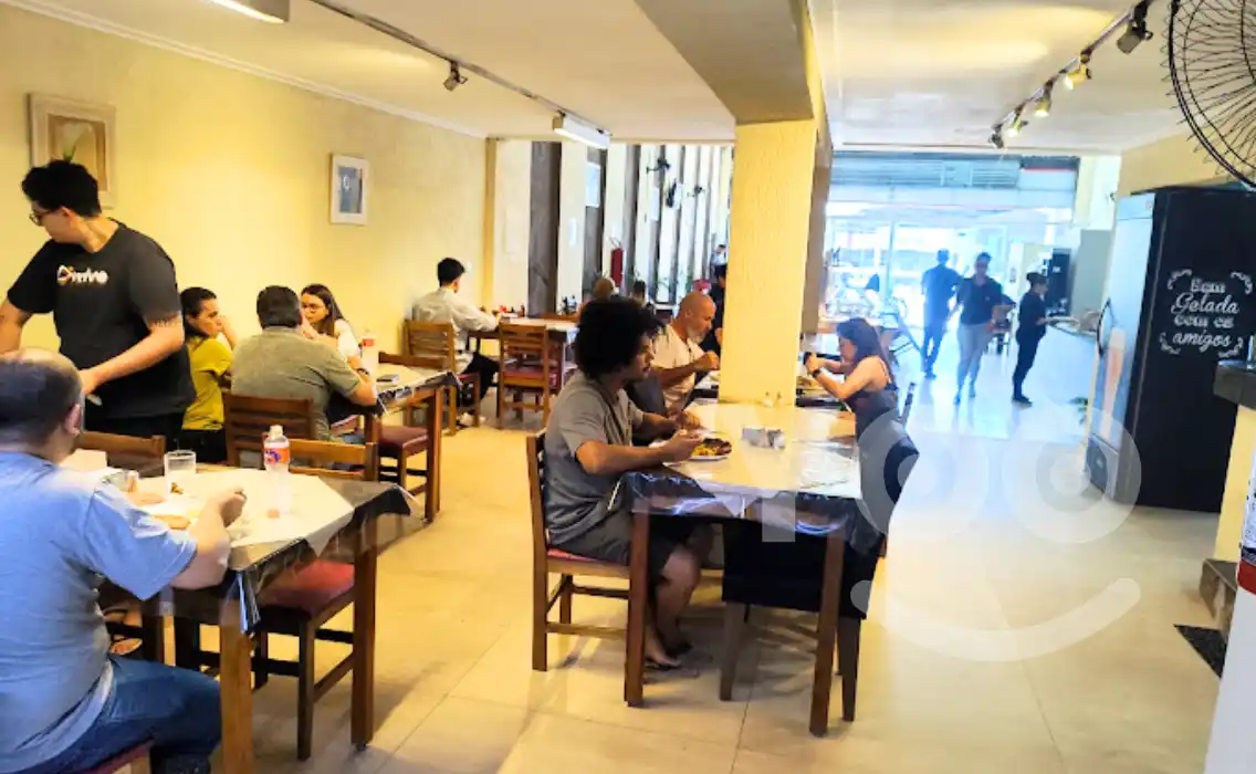 ambiente interno Churrascaria Brasa Nobre