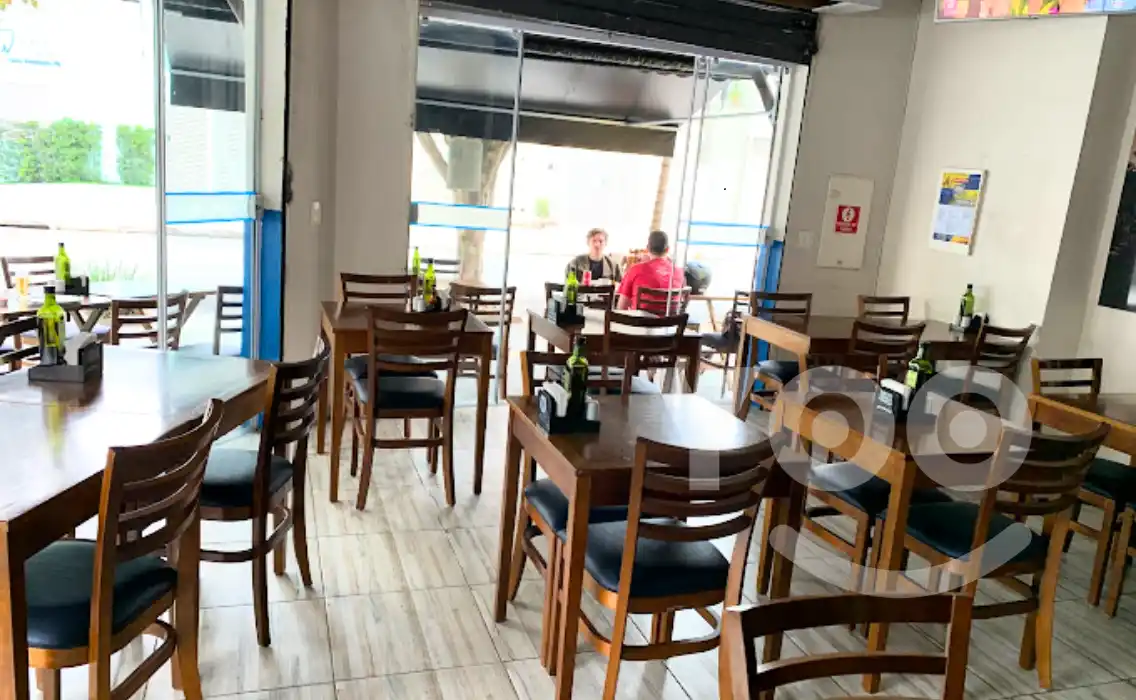 ambiente interno da Costelaria Cambuci