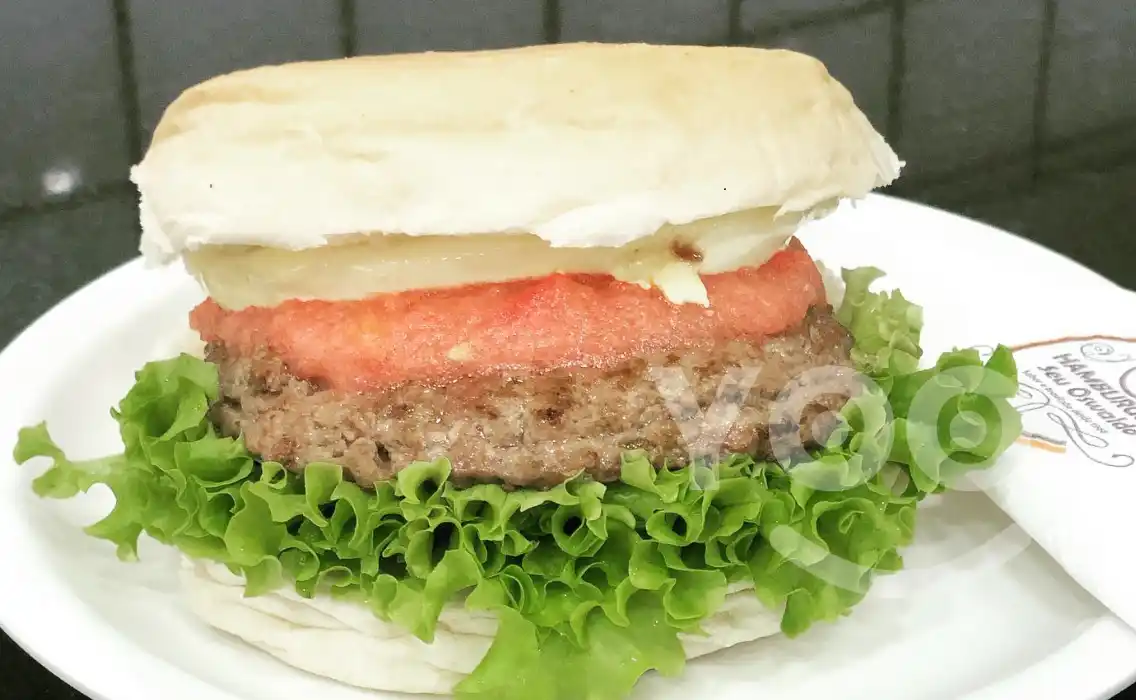 o famoso x salada do Seu Oswaldo Hamburguer Ipiranga