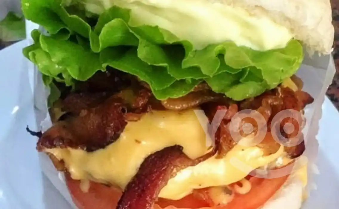 Tchan Lanches hamburgueres artesanais no Campo Belo