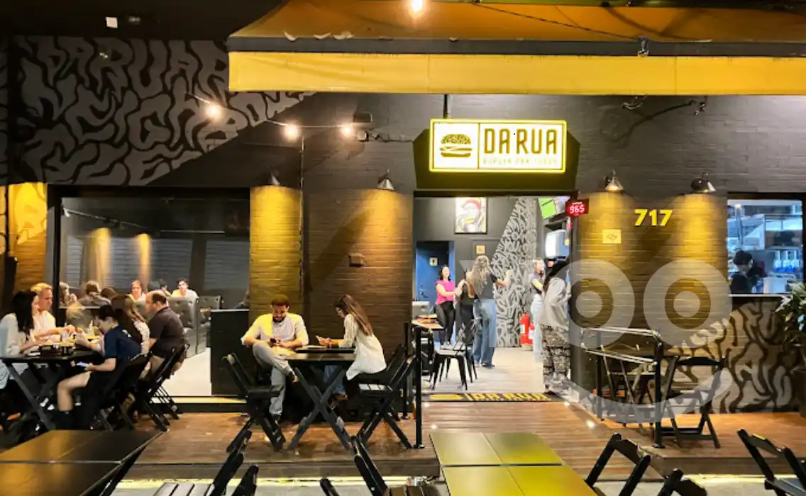 ambiente externo do Burger Da Rua