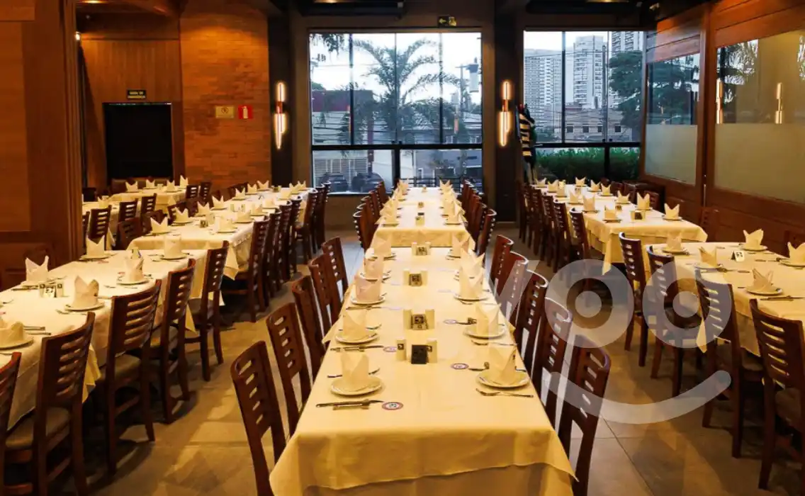 ambiente salao da churrascaria Tordilho