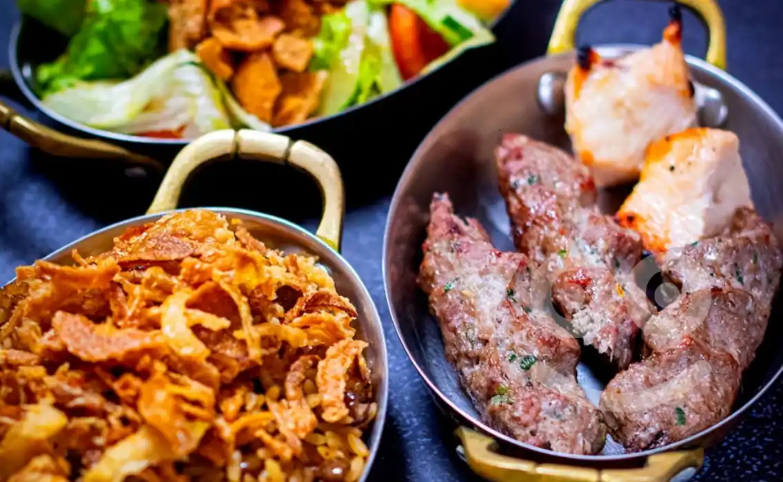 restaurante Hassan prepara a autentica comida culinaria arabe na vila olimpia